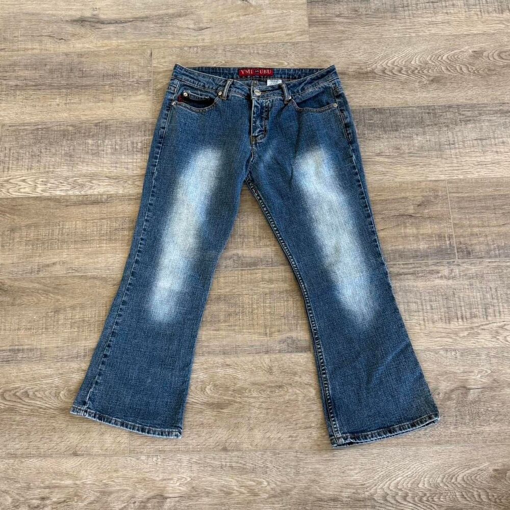 YMI Y2K bleach dark wash capris Size 9